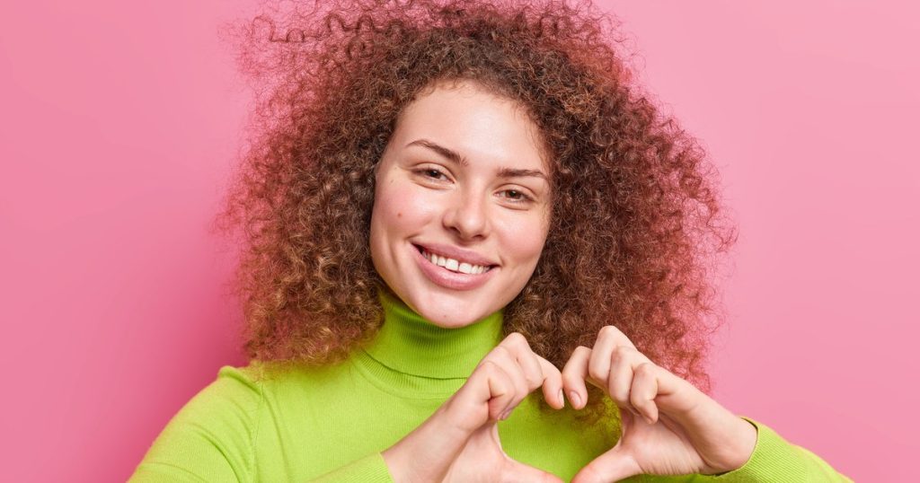 What Makes a Kind Face